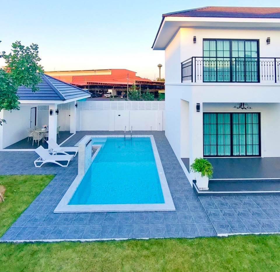 บ้านเดี่ยวขนาดใหญ่ บนที่ดินกว้าง ฟังก์ชันครบ เหมาะสำหรับครอบครัวใหญ่หรือซื้อเพื่อการอยู่อาศัยระยะยาว