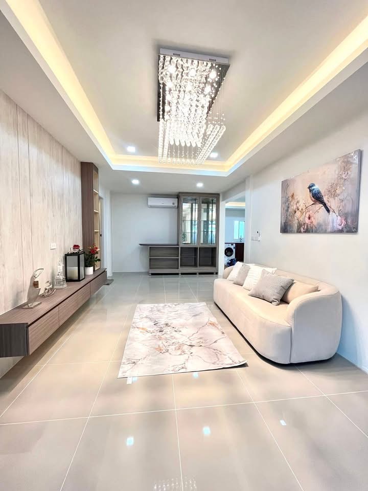 ขายบ้านเดี่ยวแปลงมุม หมู่บ้านพัทยารุ่งเรือง ซอย 3