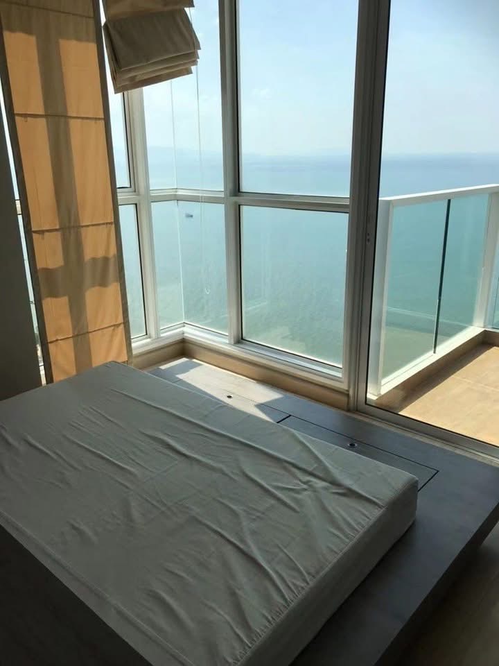 Cetus Beachfront Pattaya